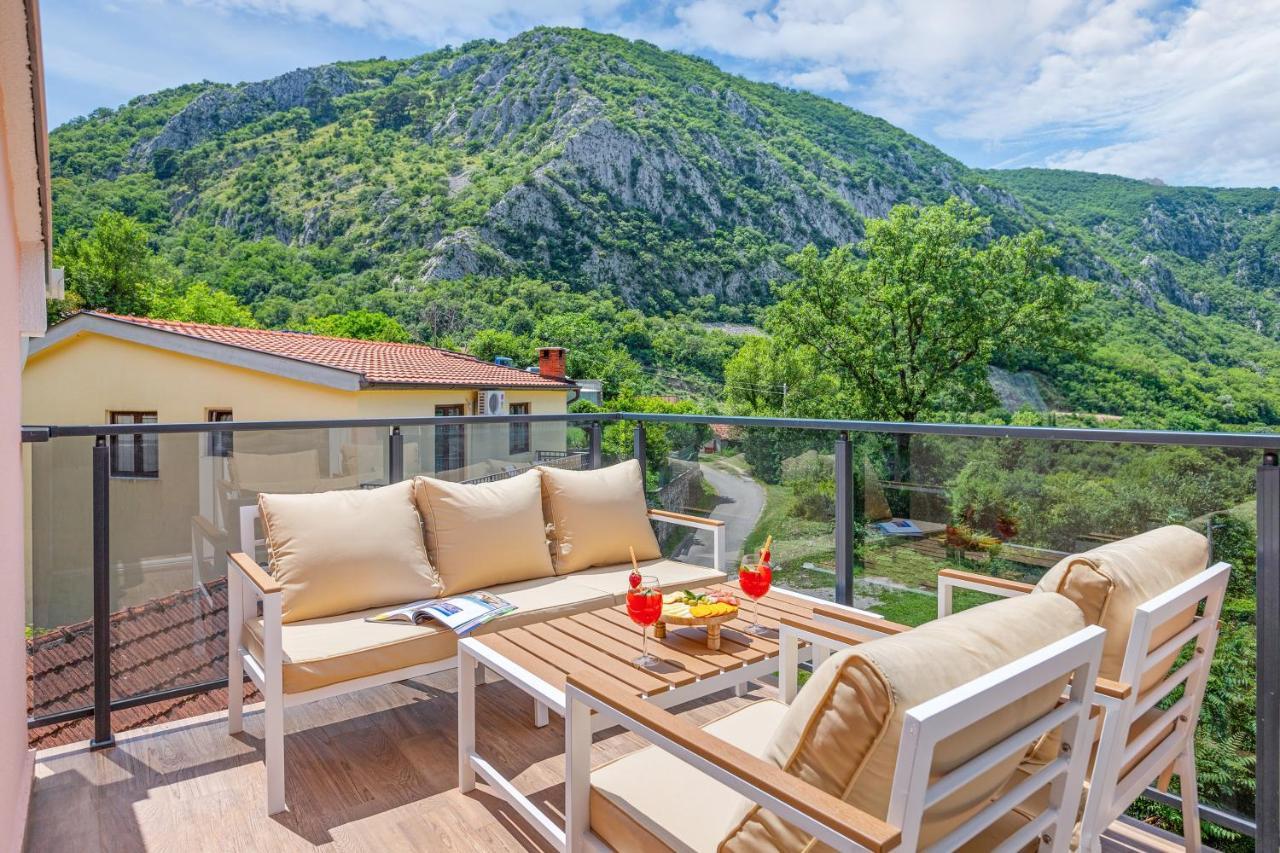 Apartment Petar 2 Kotor Exterior photo